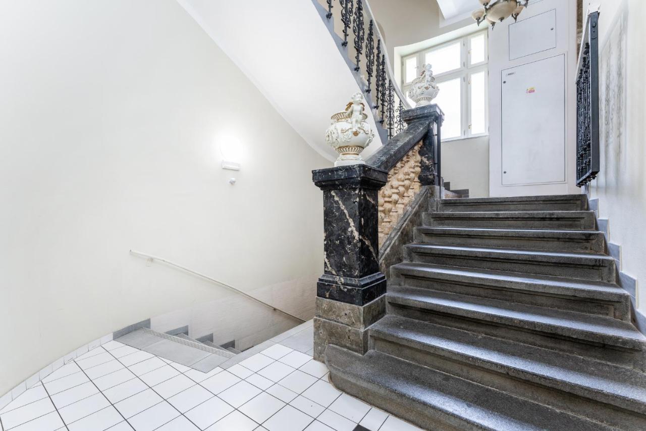 Get Prague Flat Stepanskaアパートメント エクステリア 写真